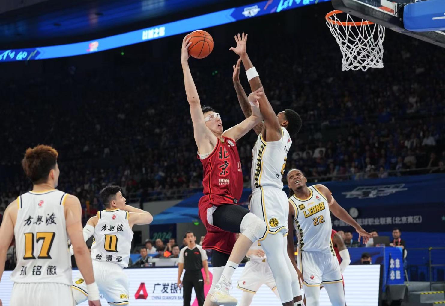 关于CBA季后赛清晨走向成谜，北京国安队长鼓劲，引发热议，训练强度明显提升的信息-九游平台网站