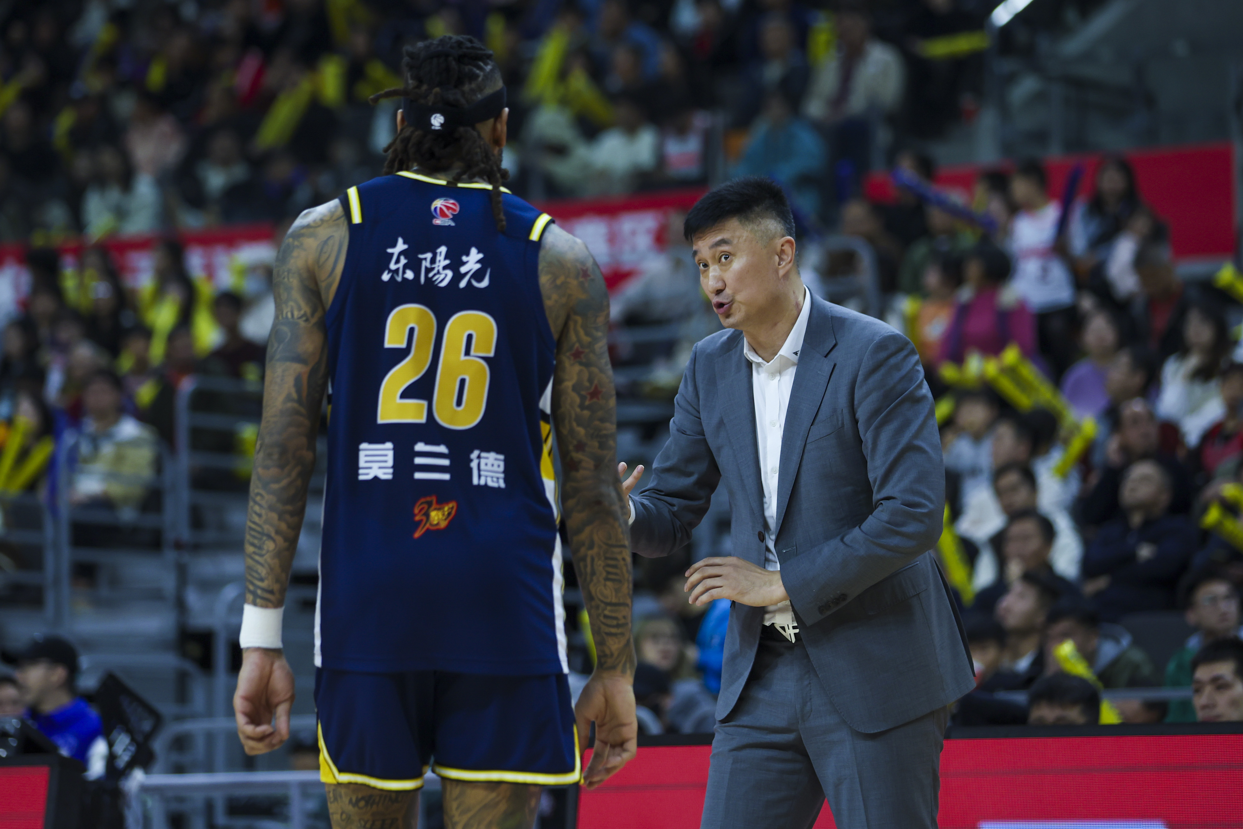 CBA常规赛冲刺阶段再迎强敌；广州队防线松动；主帅态度——底气十足；临场指挥获称赞的简单介绍-九游平台网址